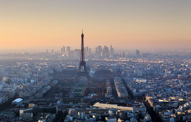 istock Eiffel tower in Paris at sunset - cityscape 1069506604