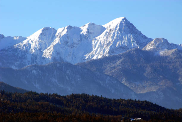 istock Mittagskogel, Karawanks, Austria, Slovenia 1069516572