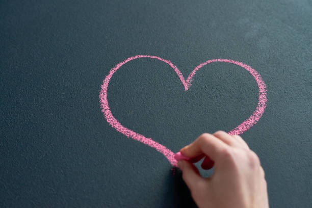 istock Drawing pink big heart 1069534378