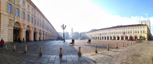 istock Piazza in Turin, Italy 1069585086