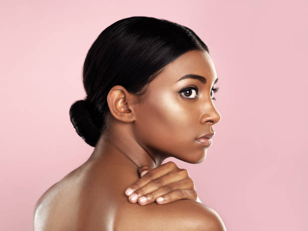 istock Her thoughts are on skincare 1069712836