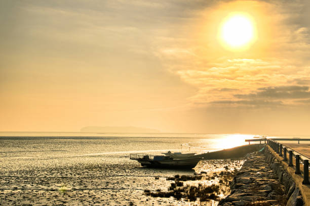 istock Sunrise on the road VD702 1069785856
