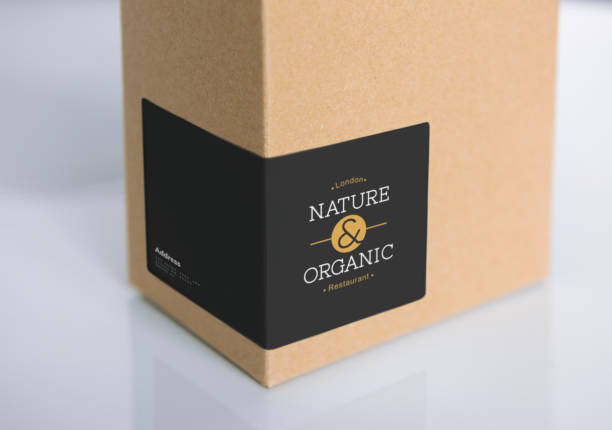 natural paper box packaging mockup - parcel label imagens e fotografias de stock