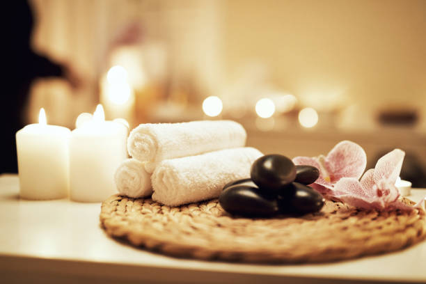 pas de place pour le stress dans cet espace - merchandise luxury still life spa treatment photos et images de collection