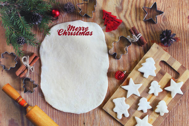istock Flour cooking ginger cookies on Christmas Eve 1069999188