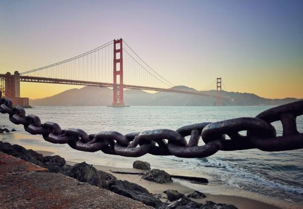 istock golden gate bridge at sunset from torpedo wharf 1069999562