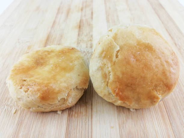 istock Baked puff pastry with green mung bean paste from Malaysia 1070033254
