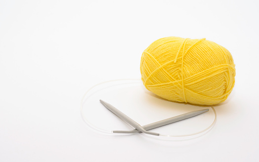 Textile yarn with many needles.