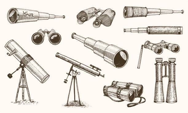 lornetka lub okulary polowe. zestaw wojskowy. zabytkowych teleskopów i sprzętu optycznego. grawerowana ręcznie rysowana stara ikona linii. styl szkicu retro. koncepcja aktywnego podróżowania, eksploracji, odkrywania. - binoculars stock illustrations