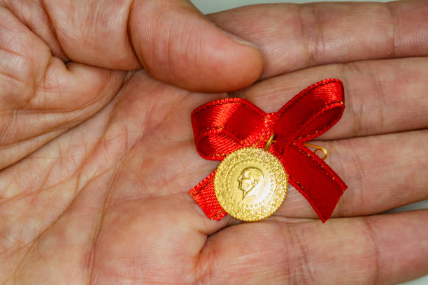 istock a Turkish tradition. quarter gold for weddings and birth. 1070385772
