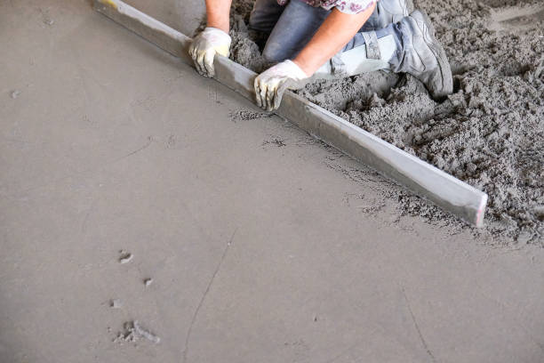 istock builders poured concrete at the construction site 1070441424