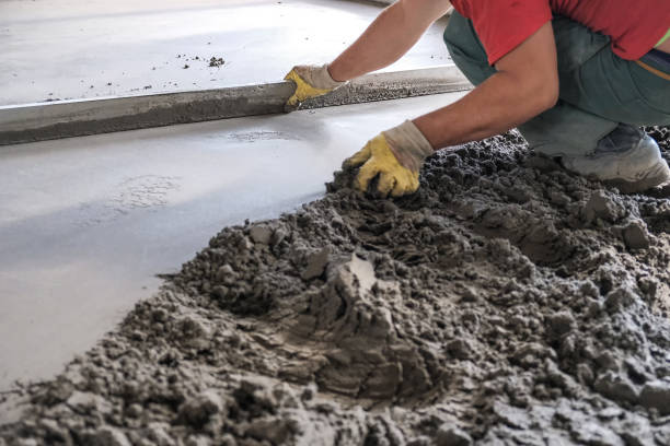 istock builders poured concrete at the construction site 1070441472