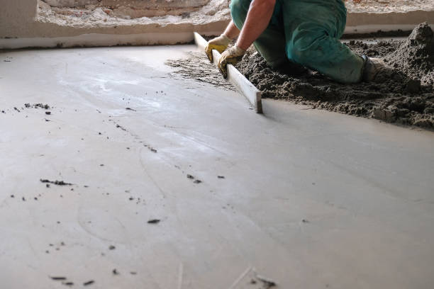 istock builders poured concrete at the construction site 1070441546