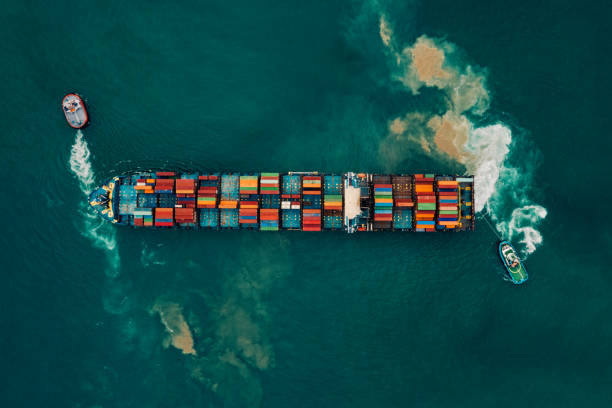 aerial view of cargo ship, cargo container in warehouse harbor. - harbor cargo container commercial dock container imagens e fotografias de stock