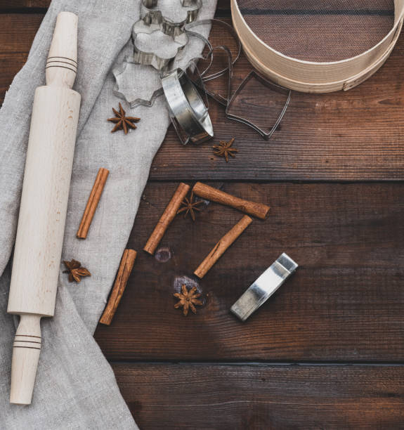 istock rolling pin and sieve, metal figures for baking cookies 1070612088
