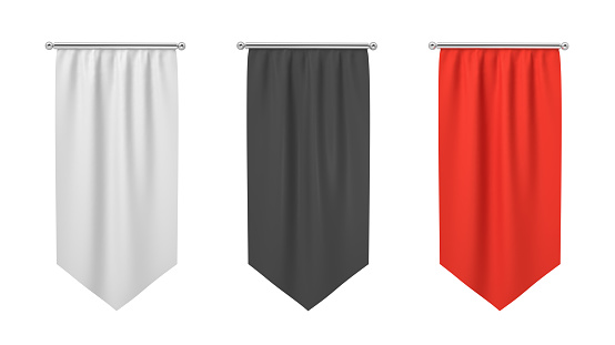 Render 3D de tres Banderas negras, blancas y rojo rectangulares colgando verticalmente sobre un fondo blanco. photo