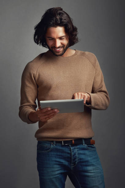 istock Modern life, now in app form 1070782608
