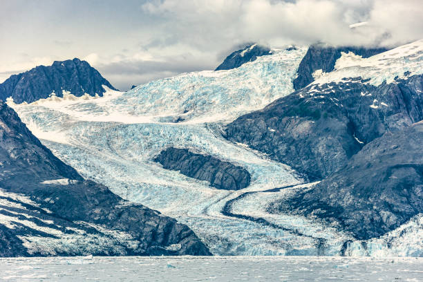 istock Columbia Glacier - Prince William Sound - Alaska 1070811318