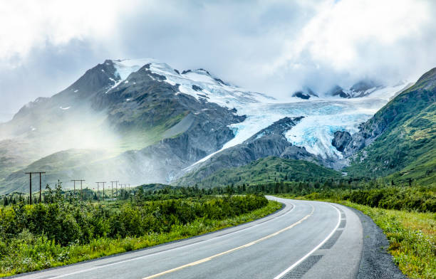 Worthington Glacier - Prince William Sound - Alaska A view of the Worthington Glacier on Prince William Sound, near Valdez, Alaska Worthington stock pictures, royalty-free photos & images