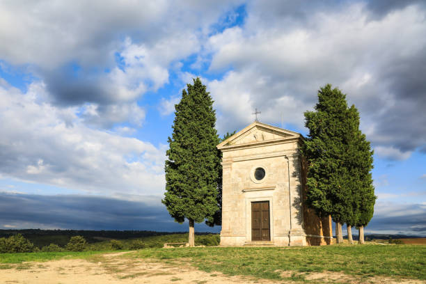 istock Italy Tuscany Chapel Vitaleta 1070839384