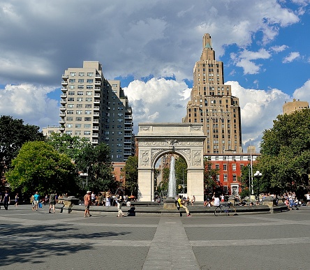 An image of Washington Square, NYC.