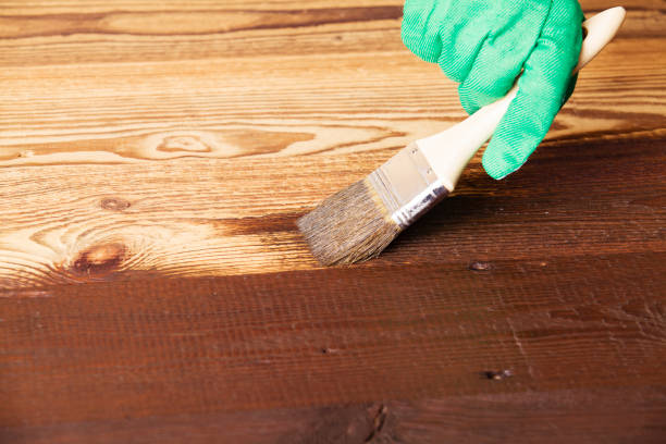 istock Painting and wood preservation 1070929718