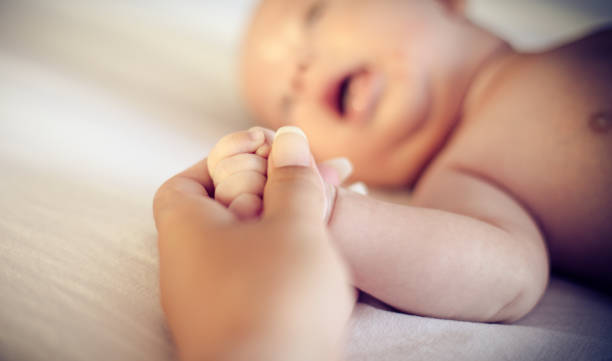 istock Love starts from little. 1070956024