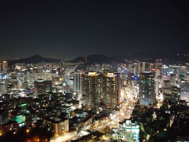 istock Night view of Seoul  vdcm006 1070998868