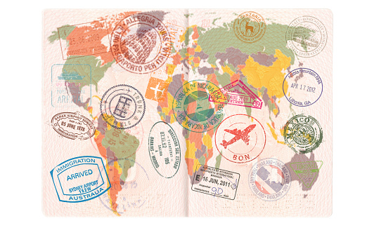 Abrió pasaporte con Visas, sellos, sellos. Concepto de mundo mapa viajes o turismo photo