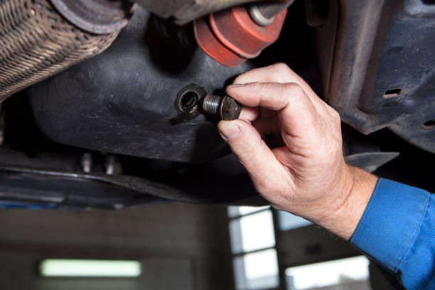 istock Auto repair shop - motor oil change 1071013290