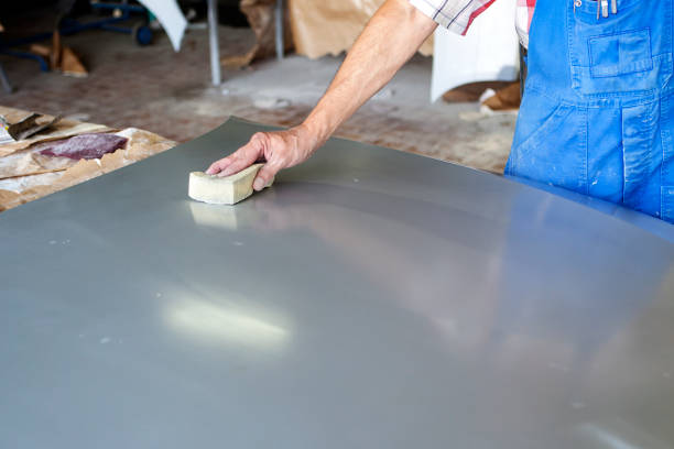 istock Car paint shop 1071013460