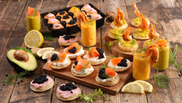 istock canape, verrine and flight to the wind 1071109740