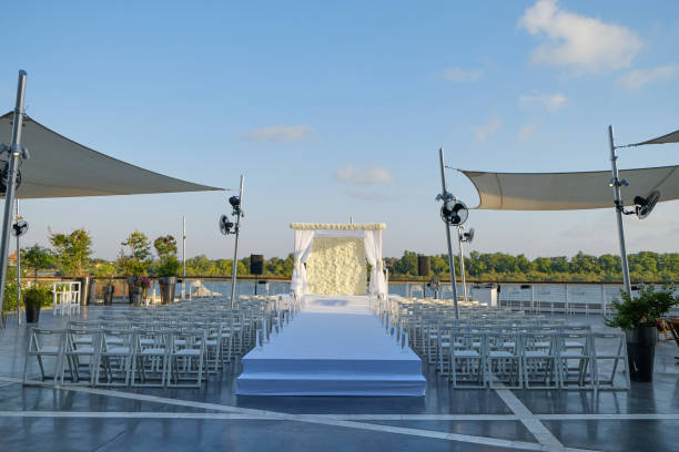 красивая фотография еврейской хупа , свадебный putdoor . - ketubah стоковые фото и изображения