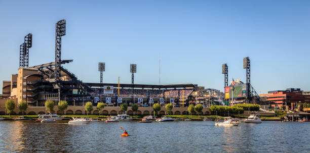 pnc park stadium - pnc park photos et images de collection