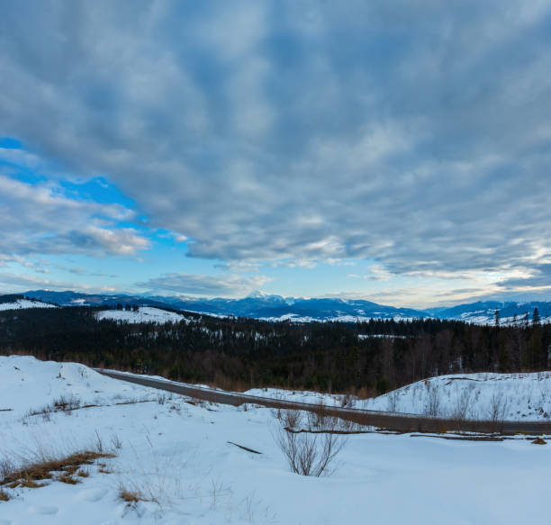 istock Evening winter cloudy day mountain ridge 1071297230