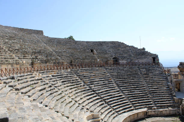istock Theathre in Hireapolis ancient city, Pamukkale 1071402128