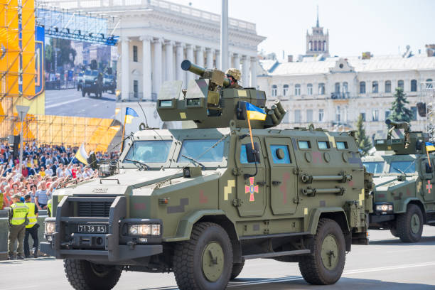 военный парад в киеве, украина - javelin sport photography outdoors стоковые фото и изображения