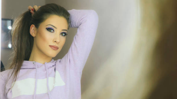 istock Makeup in the salon - Makeup girl 1071496784