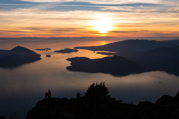 istock Stunning mountain scenery over the Howe Sound 1071556896