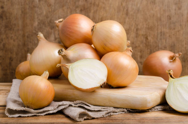 istock Large raw organic onions 1071623348