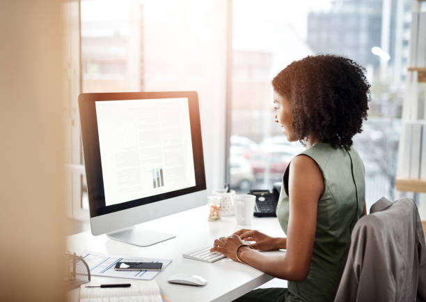 istock She's got her sights set on productivity 1071645390