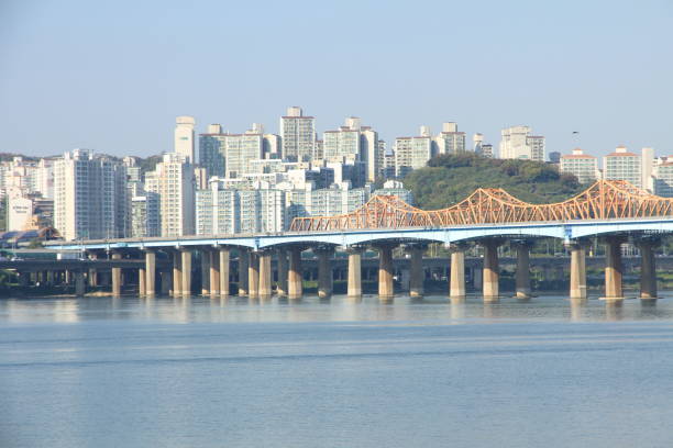 istock Han River in Seoul, South Korea 1071655404