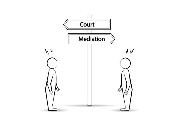 ilustrações, clipart, desenhos animados e ícones de dois homens angree e waymark tribunal mediação isolada no fundo branco, ilustração vetorial horizontal - mediation