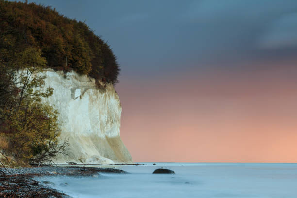 istock Chalk cliffs in autumn for sunrise 1071735210