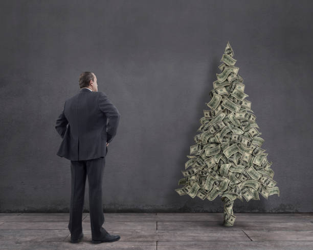 470+ Dollar Bill Christmas Tree Stock Photos, Pictures & RoyaltyFree