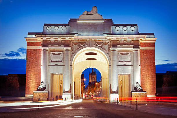 The Menin Gate in Ypres - fotografia de stock