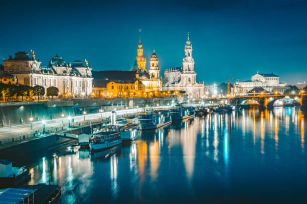 istock Dresden skyline with Elbe river at twilight, Germany 1071929490