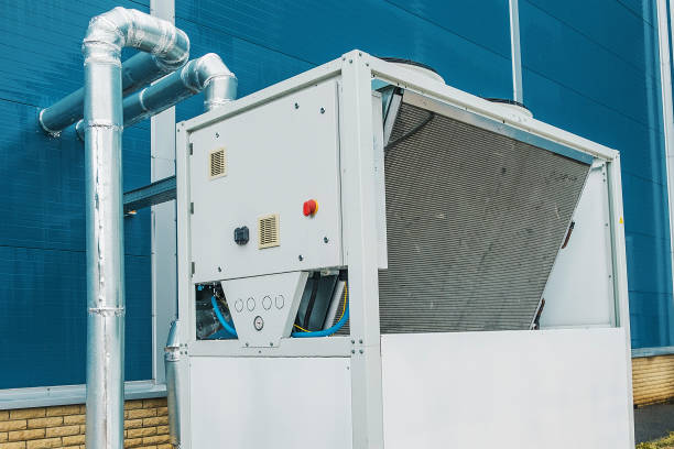 istock Cooling unit, chiller, commercial, industrial ventilation, air conditioning 1072073316
