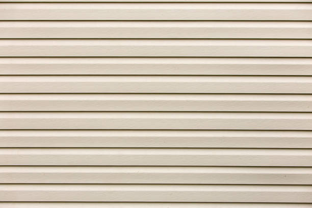 white flat horizontal surface texture. vinyl plastic planks, boards siding, copy space background. - railroad siding imagens e fotografias de stock