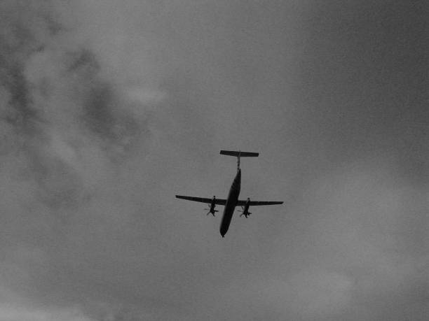 istock Turboprop aircraft descent 1072120218